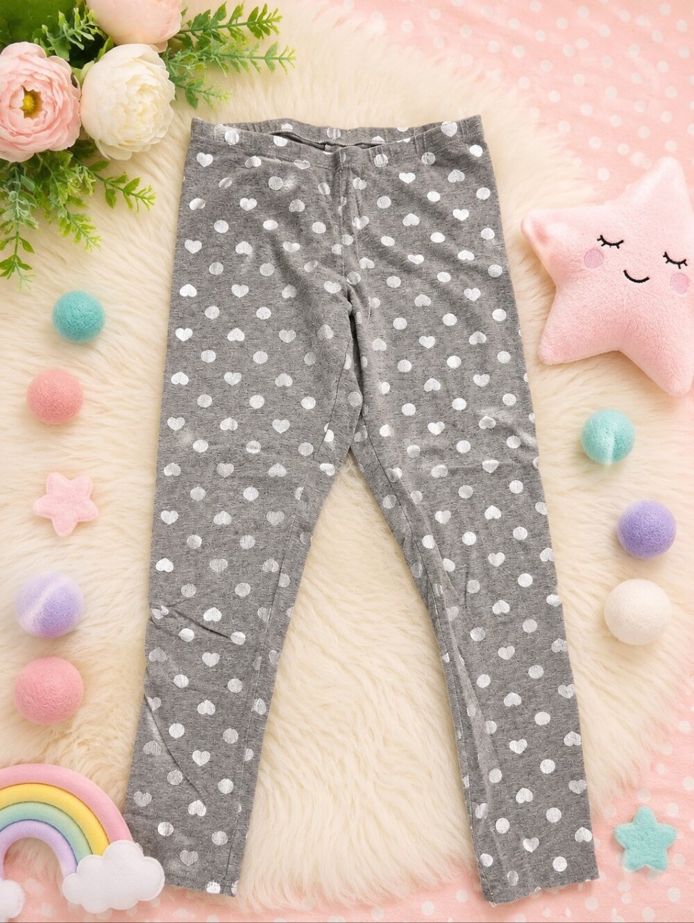 Faded Glory Gray Leggings with Silver Heart/Polka Dot Print